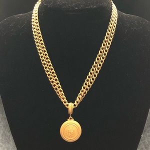 Liz Claiborne Etruscan Style Pendant Necklace